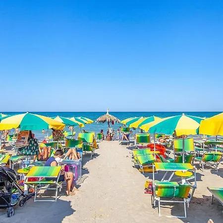 Lovely In With Wifi Holiday home Martinsicuro