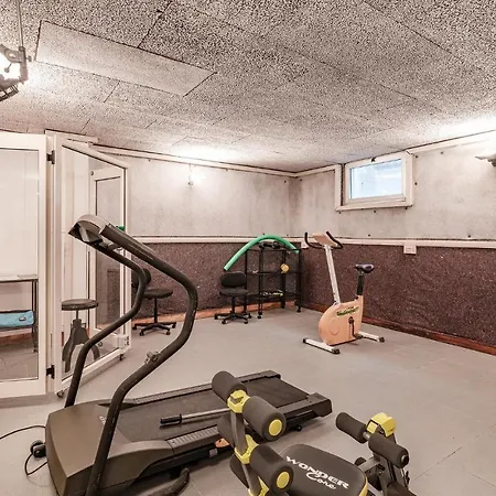 Holiday home Lovely In With Wifi Martinsicuro