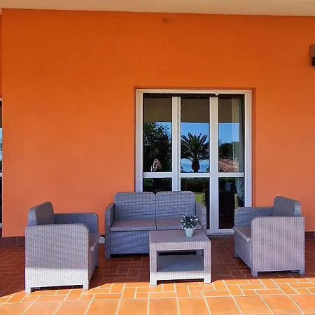 Semesterbostad Lovely In With Wifi